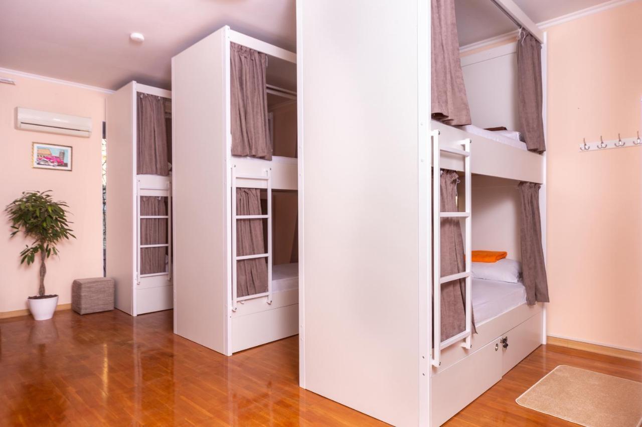 Хостел Friends House Odessa Luaran gambar
